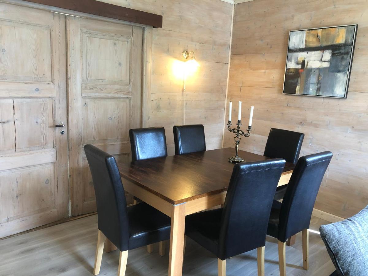 Apartment With Lake View In Jolster Ardal  Bagian luar foto